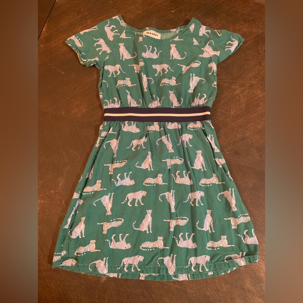 Casual cute old navy dress! Girls 5